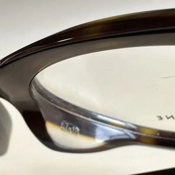 Celine Brown Tortoise Glasses - Picture 9 of 11